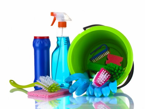 Professional move out cleaning in San Diego with detailed room cleaning